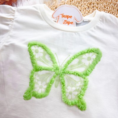 Conj. Blusa Borboleta com Mangas Flare e Short - Off White e Verde
